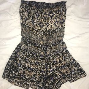 Strapless romper